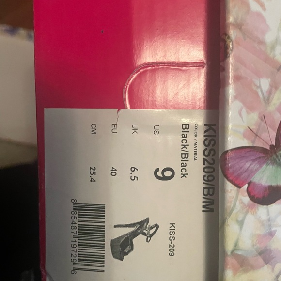 White Pleaser Heels - Picture 3 of 5